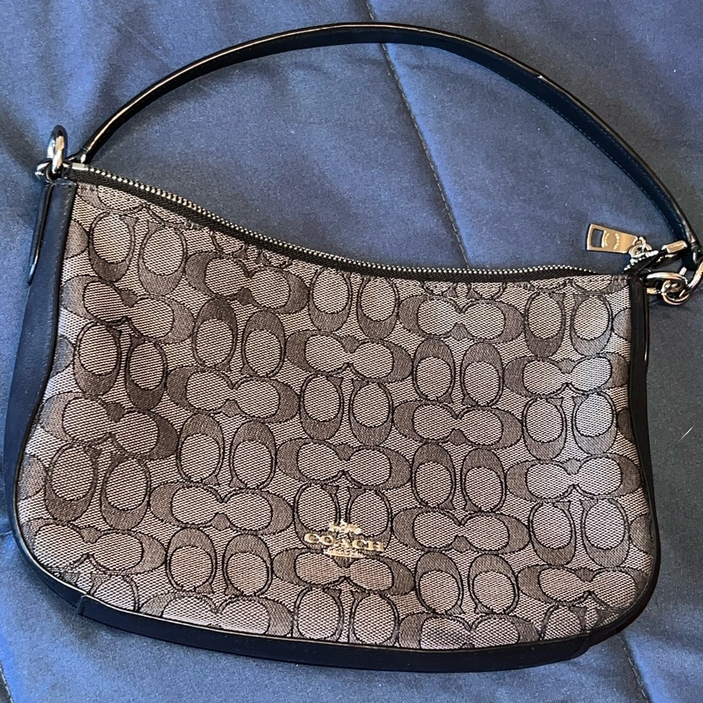 Classic Coach Print Purse